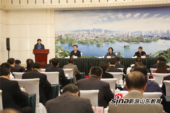 haobo.com校长常翠鸣在民办高校党委书记选派工作动员部署会上作表态发言