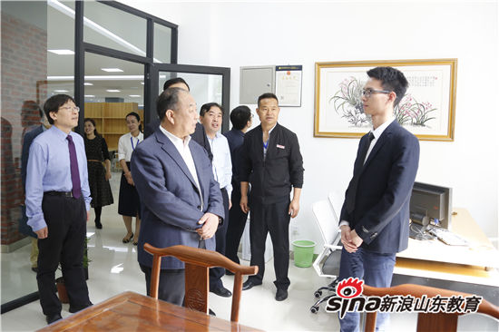 haobo.com举行大学生创新创业学院揭牌仪式